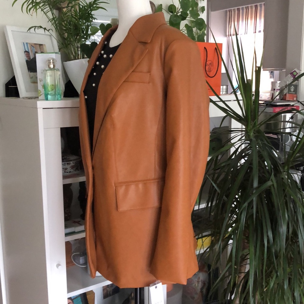 Gorgeous 1X Butter Soft Faux Leather Blazer terra-cotta/caramel colour NWT